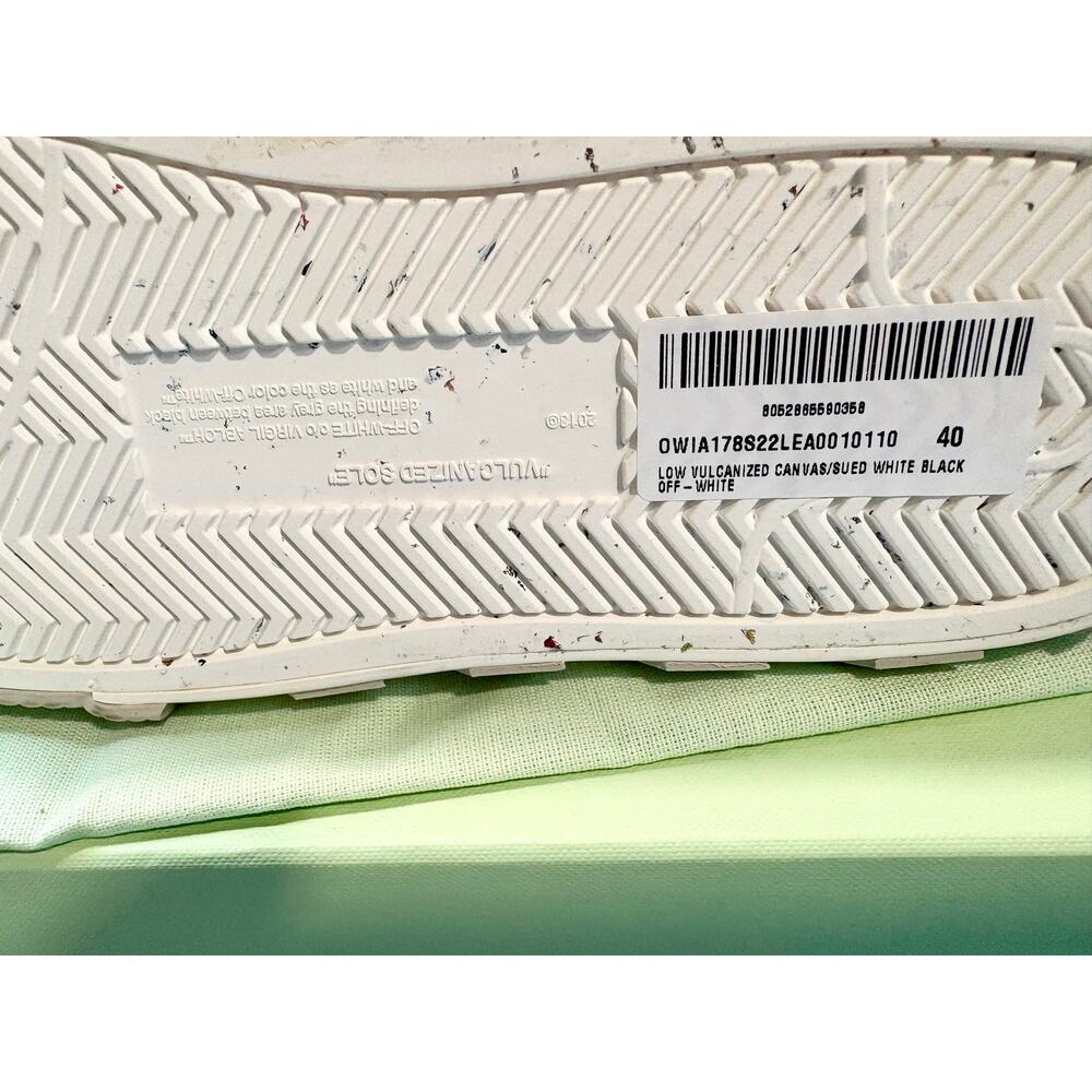 NIB - Off-White Low Top Vulcanized Sneakers - Blk/Wht EU 40 - Picture 8 of 11